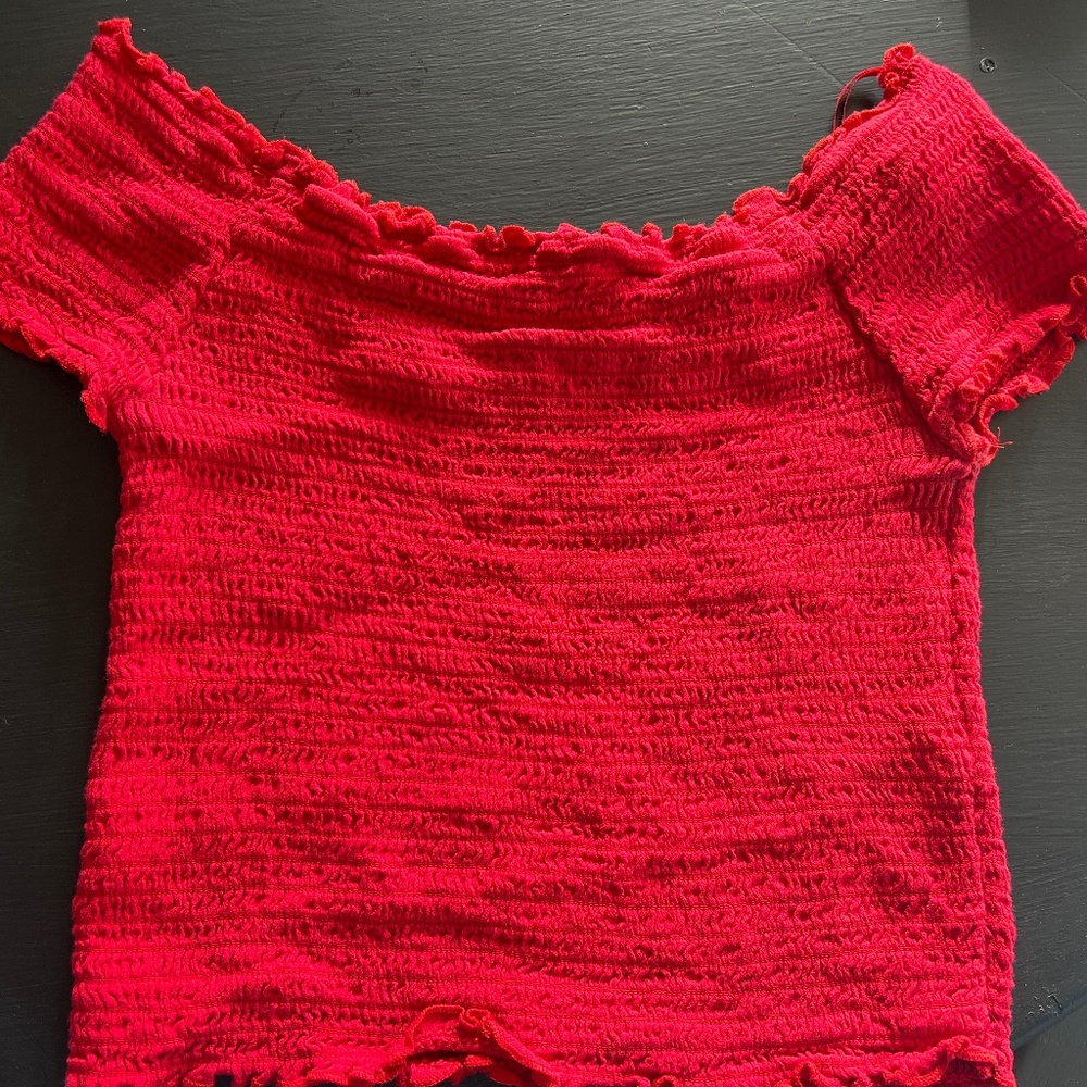 Red stretchy crop top